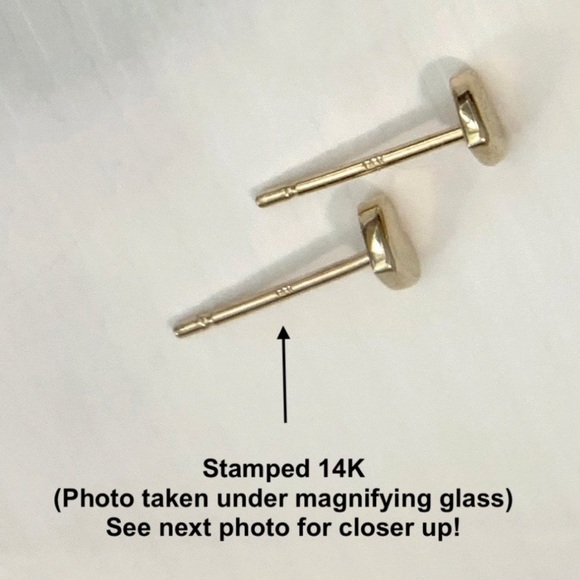 ✨Zoe Chicco Solid 14k Gold Itty Bitty Heart Stud Earrings (pair) - Picture 5 of 6